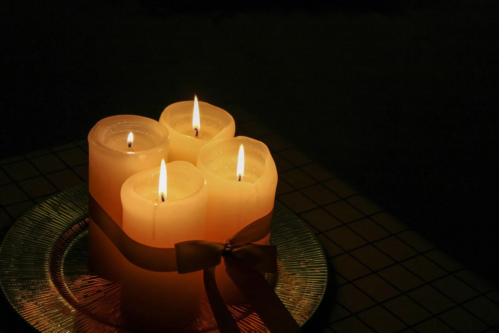 Choosing a Candle Scent for Every Room